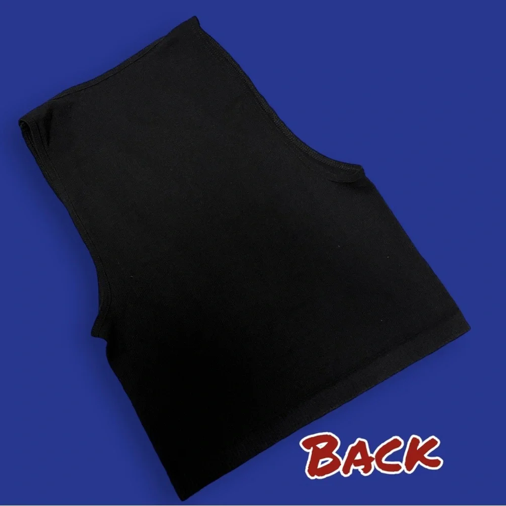 ⭐️HP⭐️NWOT FP Intimately cropped tank w/ three line accent in black. XS/S - Picture 5 of 8